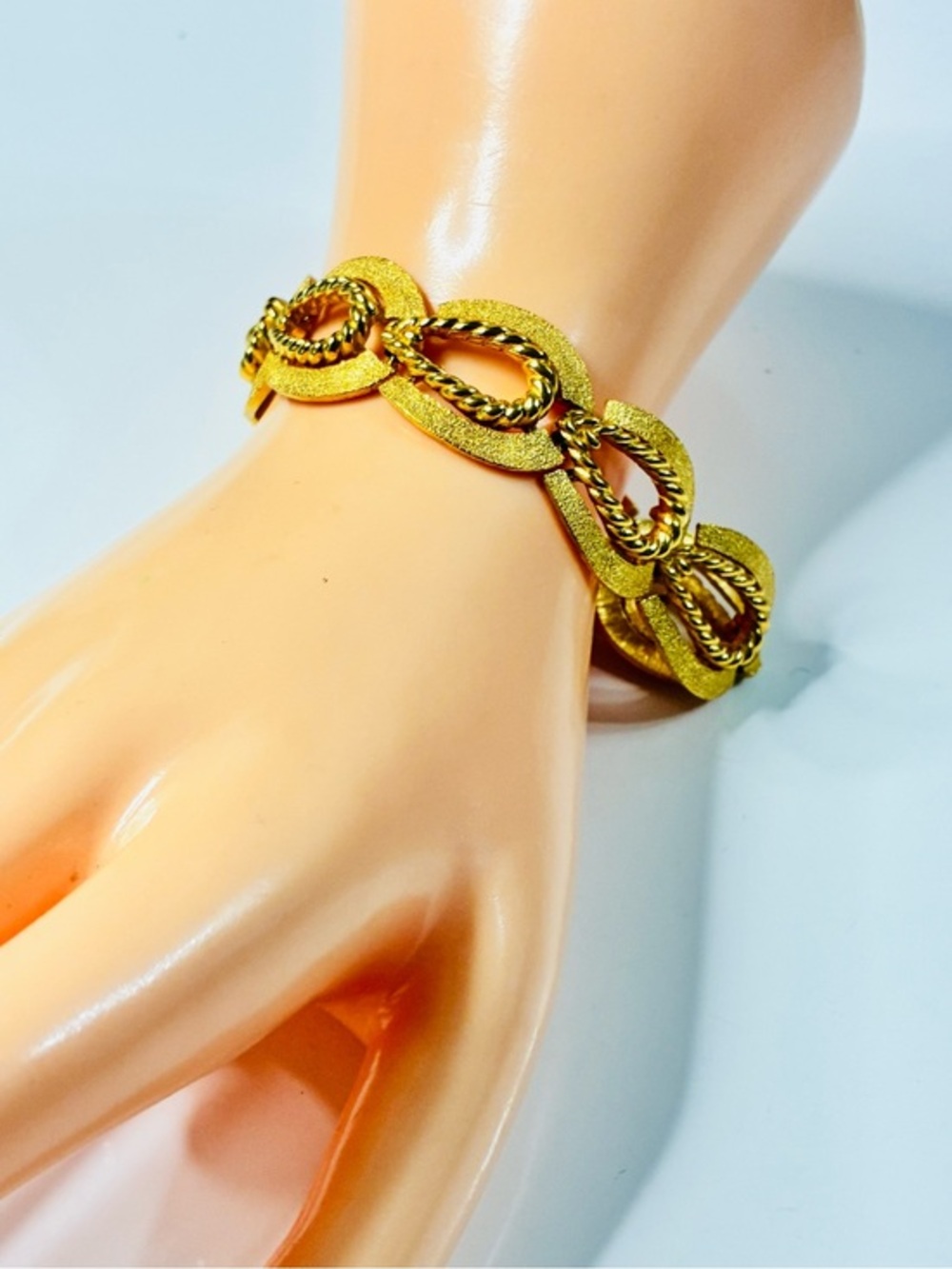 Napier Gold-Tone Textured Link Bracelet with Rope Accents Vintage Classic Chic